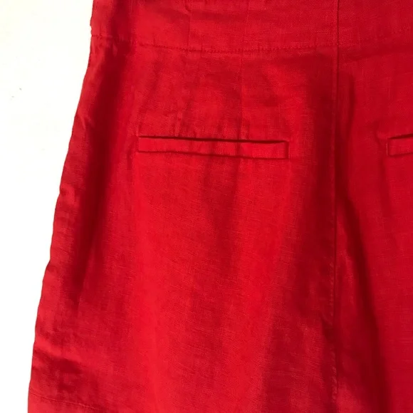 Madewell Clean Button-Tab Shorts in 100% Linen in Rouge - 4 - Picture 5 of 11